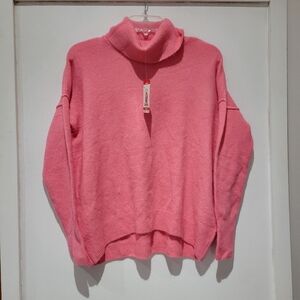 Vince Camuto Turtleneck